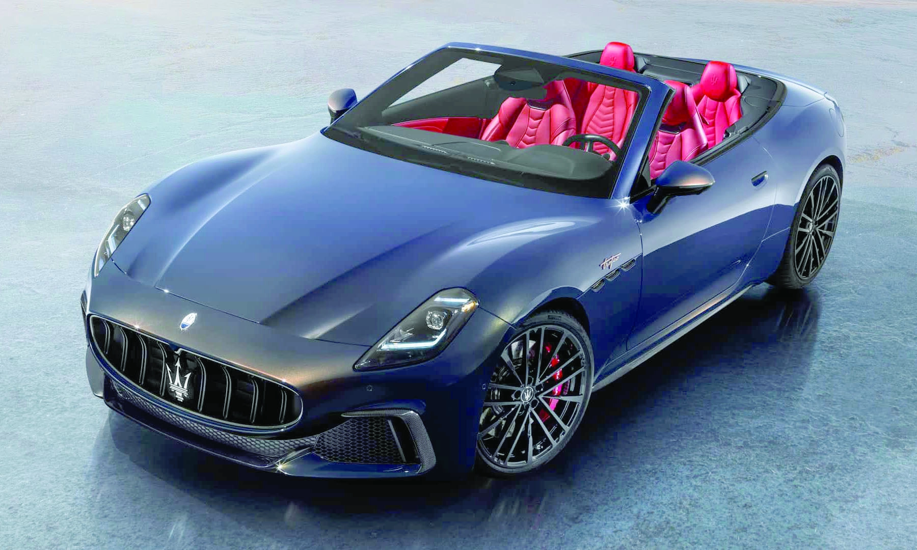 Maserati GranCabrio: 542 KS uživanja bez krova